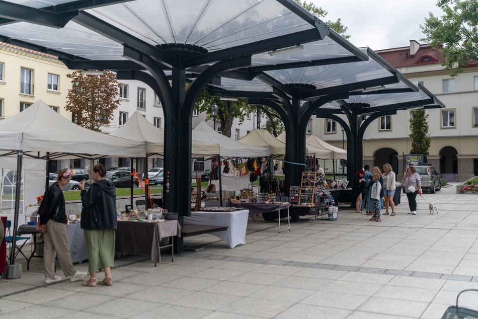 Słowiańska wioska na Starym Rynku podczas 601. Urodzin Łodzi