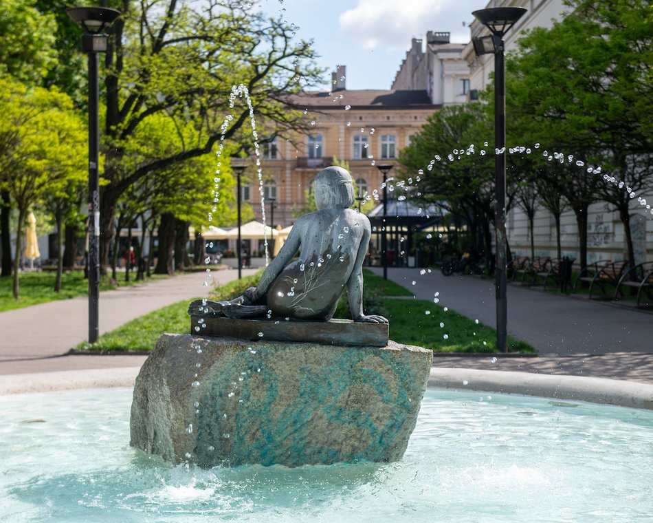 Łódź. Fontanny powróciły! Czas na wodne szaleństwo w mieście