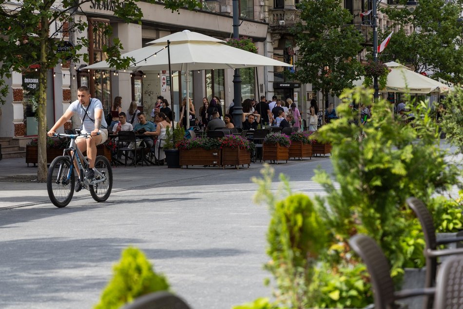 Łódź. Pierwszy sierpniowy weekend na Piotrkowskiej. Tłumy łodzian i turystów!