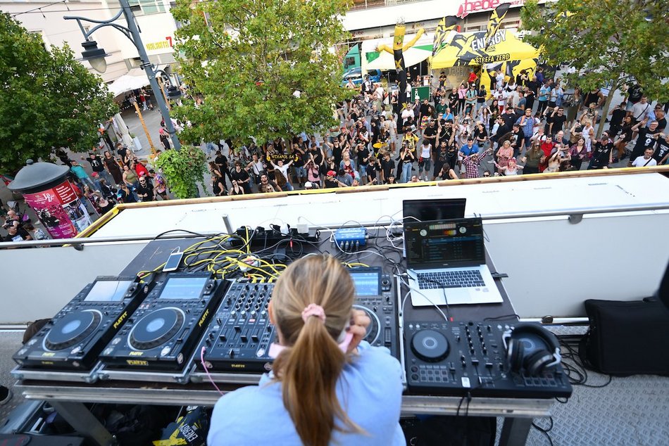 Łódź. Parada Wolności 2025 w Łodzi. Największy klub muzyczny pod gołym niebem