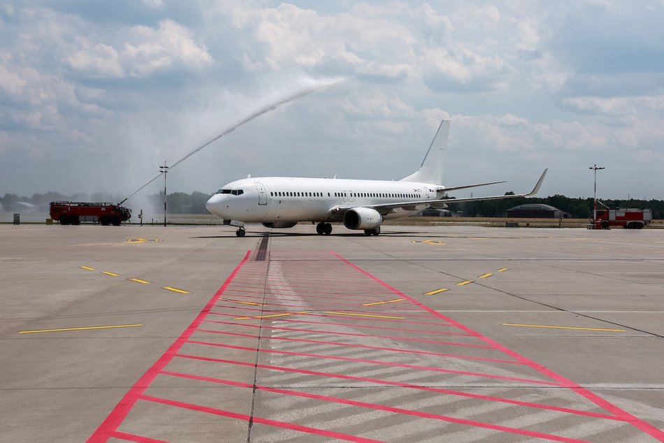 Łódź. Z lotniska w Łodzi prosto do Szarm el-Szejk! Pierwsi pasażerowie już na pokładzie