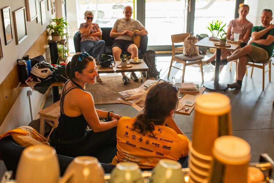 Kolarska na Bałutach w Łodzi. Kawiarnia speciality, serwis i sklep rowerowy w jednym!