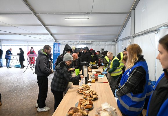 Łódź. Pomaganie to nie wielkie wyzwanie! Zostań świątecznym wolontariuszem w Łodzi