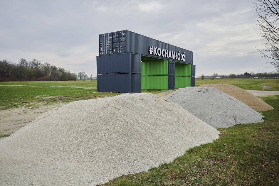 Zielone światło dla odwodnienia na Łódzkich Błoniach. Już zaczęli prace