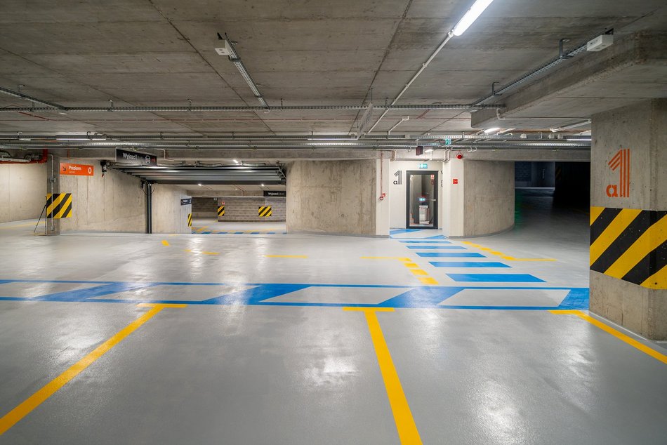 Pierwszy parking wielopoziomowy w Łodzi otwarty! Godzina postoju tańsza niż przy ulicy!