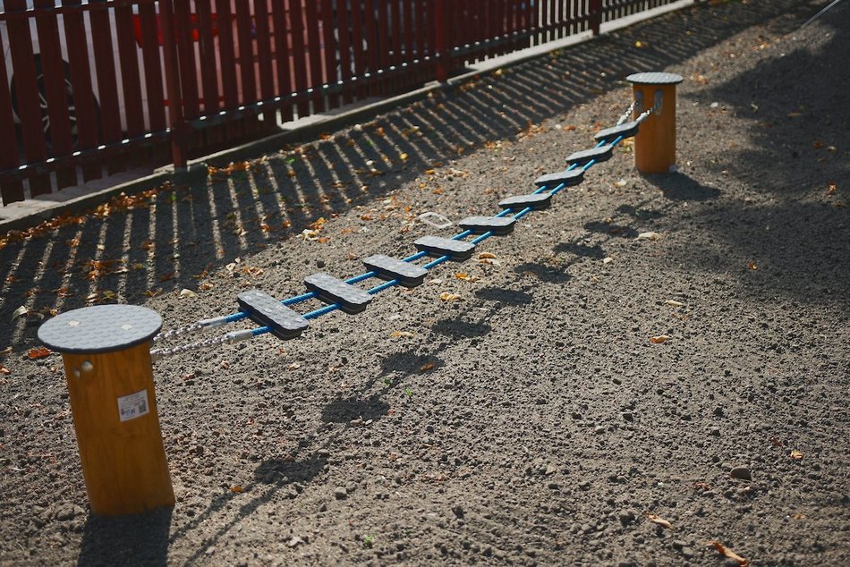 Łódź. Takiego skweru w Łodzi jeszcze nie było! Siłownia, park sensoryczny i plac zabaw już gotowe