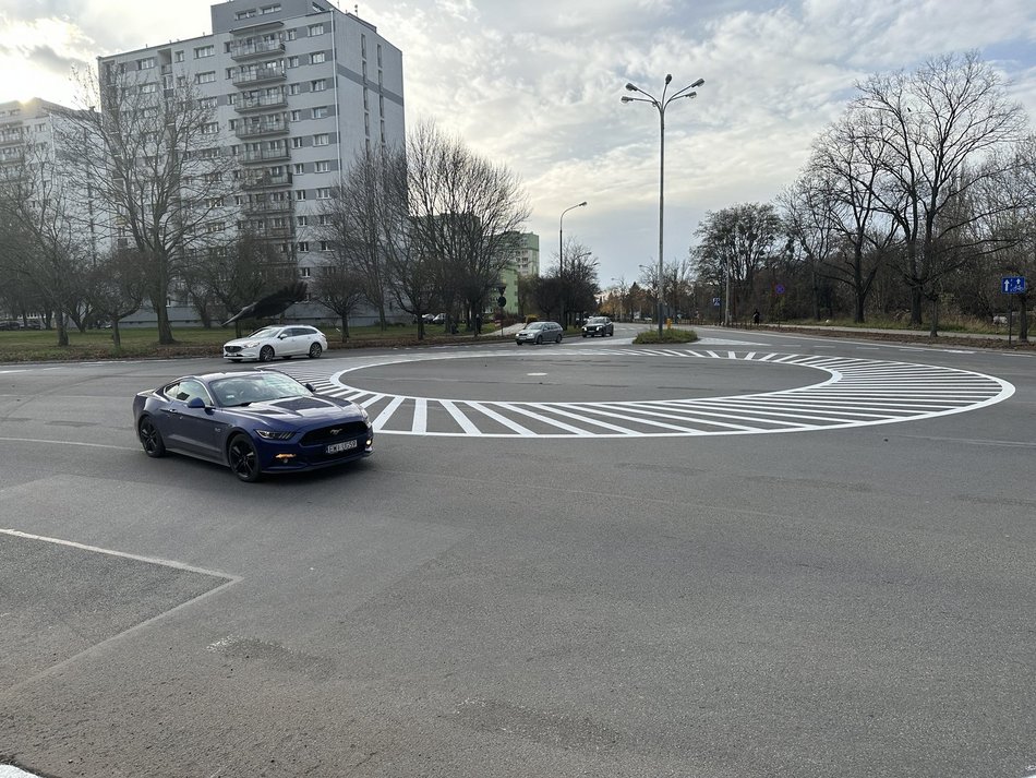 Łódź. Rondo na Radiostacji. Obowiązuje nowa organizacja ruchu