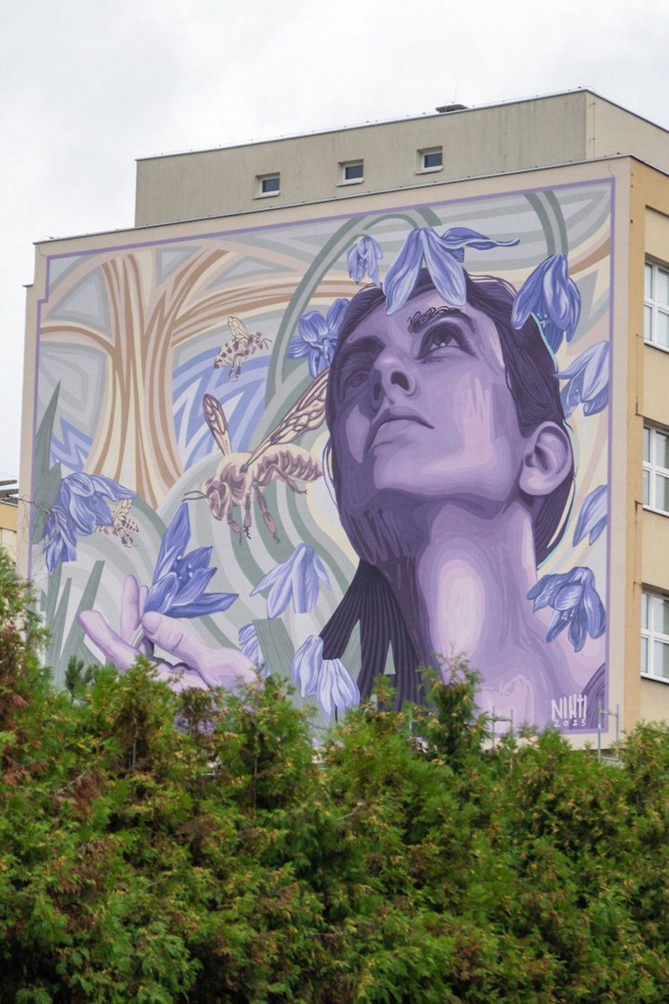 Nowy mural na mapie Łodzi! „Ciekawość” pojawiła się na kampusie Politechniki Łódzkiej