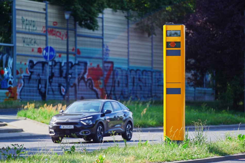 Łódź. Lokalizacje fotoradarów, systemów Red Light oraz odcinkowych pomiarów prędkości