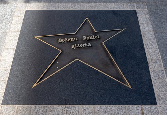 Łódź. Bożena Dykiel - gwiazda w Łódzkej Alei Gwiazd
