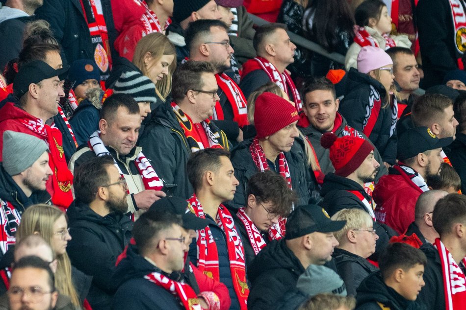 Kibice na meczu Widzewa Łódź z Zagłębiem Lubin. Byłeś/aś? Odszukaj się w galerii