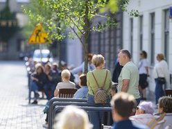 Łódź. Włókiennicza Unplugged w Łodzi. Zuzanna Wysocka wystąpiła przed liczną publicznością
