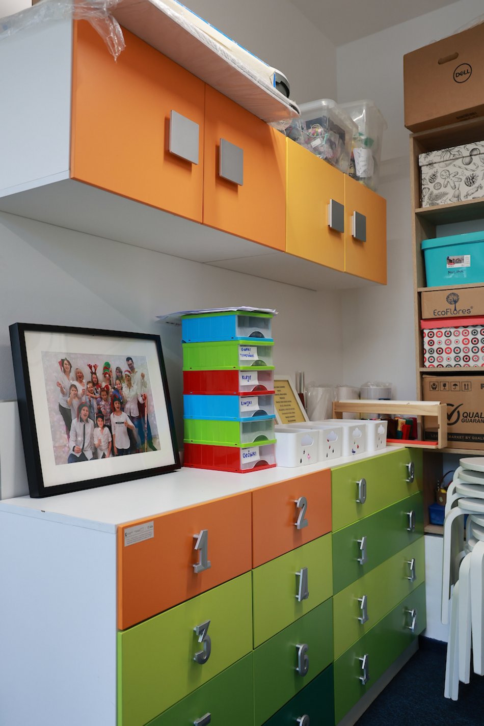 Łódź. Nowa świetlica dla dzieci i młodzieży przy Północnej w Łodzi. Sale warsztatowe, plac zabaw