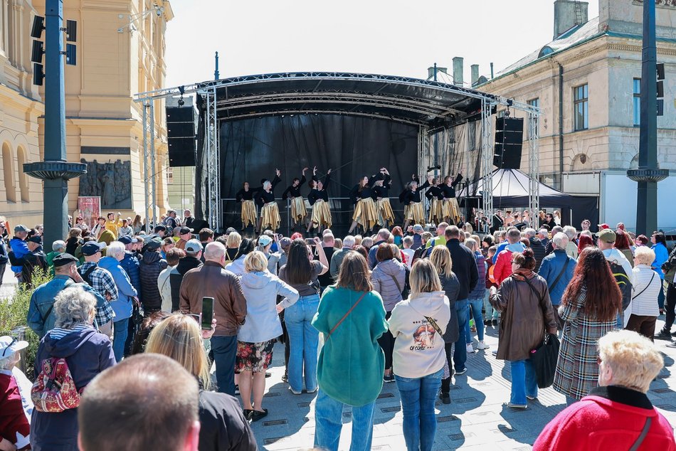Łódź. Międzynarodowy Dzień Tańca w Łodzi. Pokazy, warsztaty i wspólna potańcówka