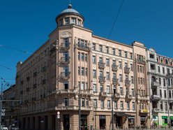 Łódź. Były ruiny, są luksusowe kamienice! Te miejsca w Łodzi przeszły prawdziwą metamorfozę