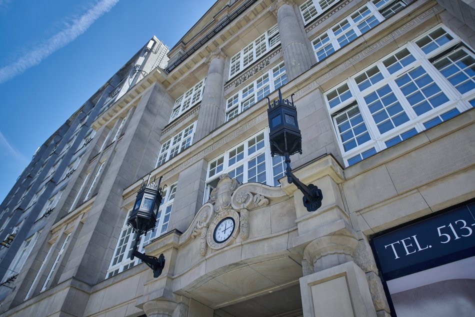 Łódź. Kamienica Siemensa w Łodzi zachwyca po remoncie! Powstaną tu mieszkania i lokale usługowe