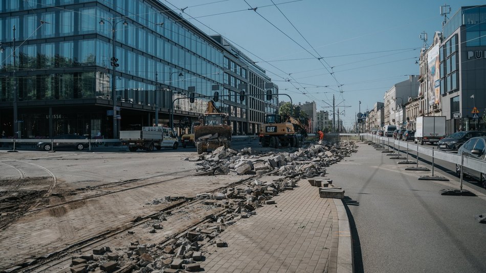 Łódź. Remont torowiska na Zachodniej. Ważne zmiany w ruchu przy Manufakturze