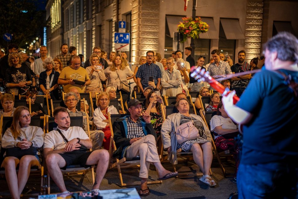 Songwriter Łódź Festiwal. Wyjątkowy klimat przy 6 sierpnia stworzył Svavar Knutur