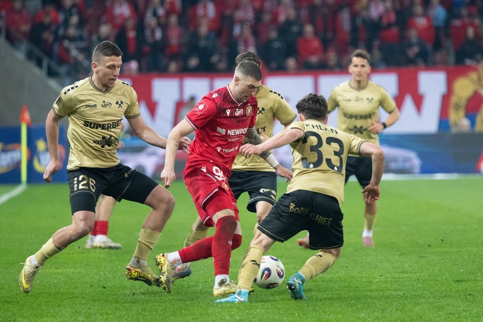 Łódź. Dwie różne połowy nie dały zwycięstwa. Widzew Łódź zaledwie zremisował z Górnikiem Zabrze