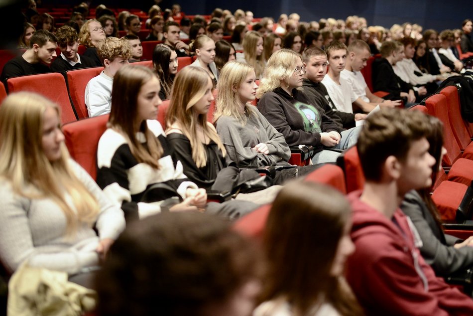 Licealiści z Łodzi biorą udział w konferencji na Politechnice Łódzkiej