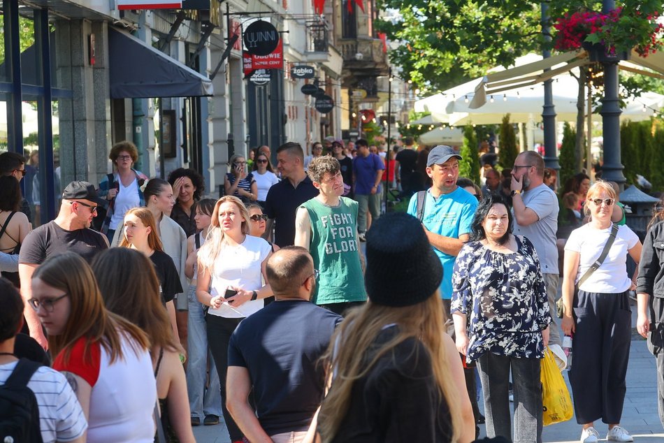 Lato zawitało na Piotrkowską i plac Wolności. To gorący weekend w Łodzi