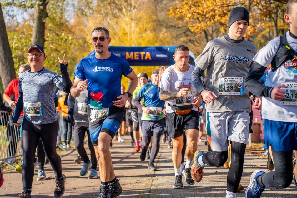 Łódź. Jesienny Festiwal Szakala w Łodzi. Brałeś/aś udział w biegu? Znajdź się na zdjęciach