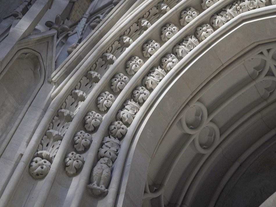 Kaplica Karola Scheiblera. Zajrzyj do wnętrza architektonicznej perły Europy!