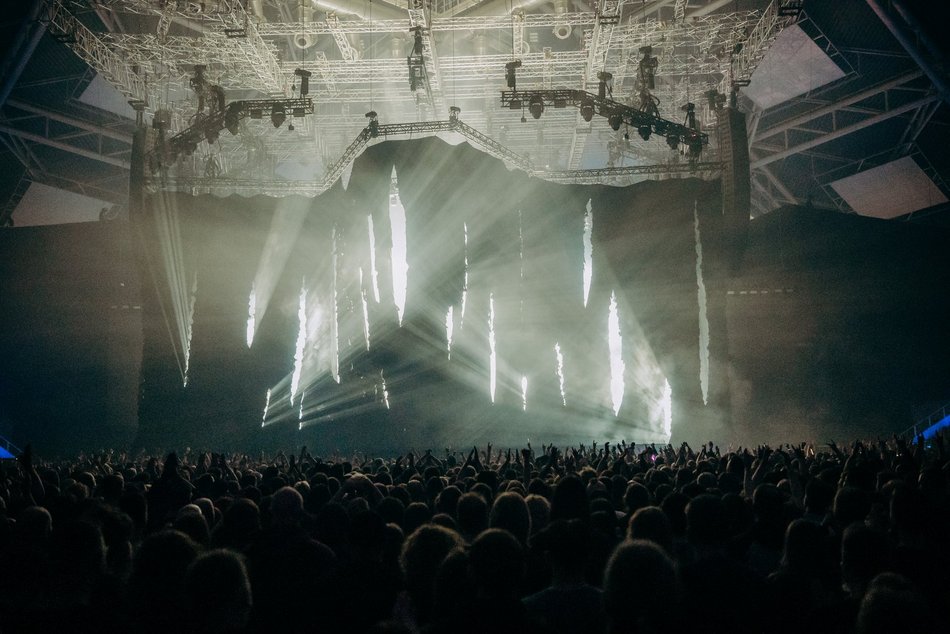 Łódź. Ghost w Atlas Arenie w Łodzi. Teatralny rock ze Szwecji wypełnił halę!