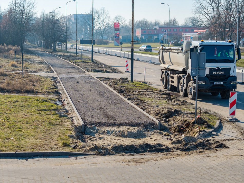 Łódź. Nowa ścieżka rowerowa na Retkini