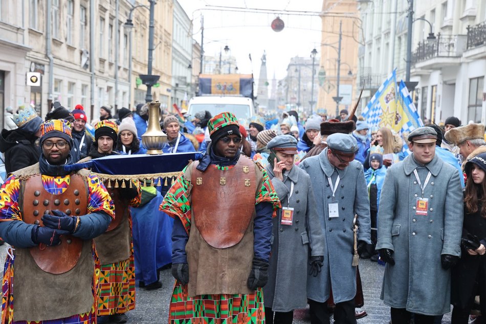 Orszak Trzech Króli na ul. Piotrkowskiej w Łodzi