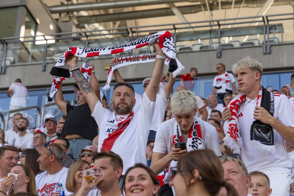 Łódź. Kibice na meczu ŁKS Łódź ze Stalą Mielec. Byłeś? Odszukaj się w naszej galerii