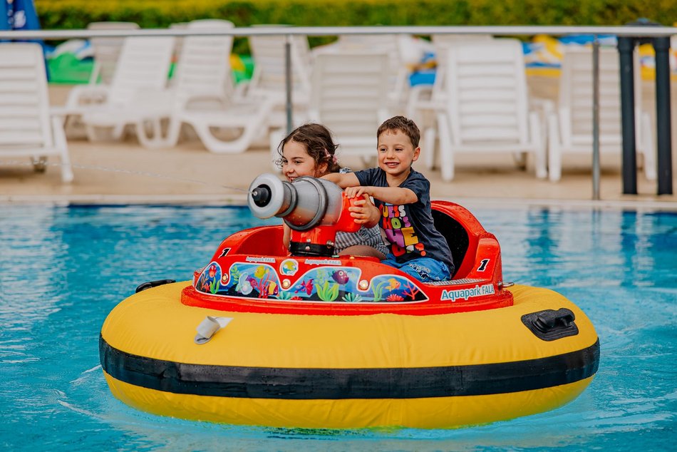 Łódź. Bitwa na wodnych skuterach w Aquaparku Fala! To jedyna taka atrakcja w Polsce!