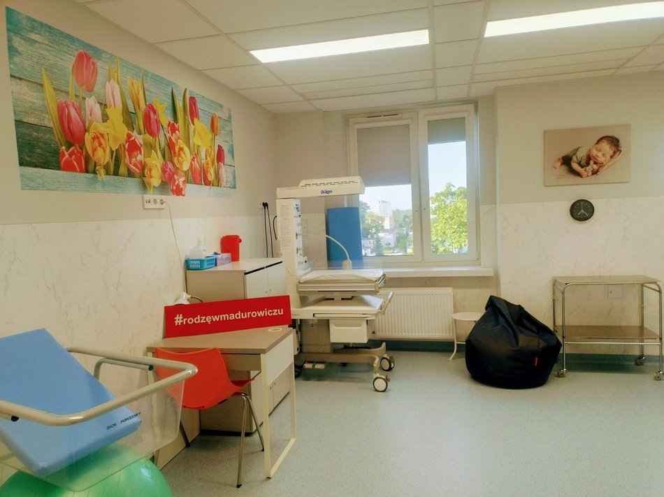 Łódź. Szpital Madurowicza w Łodzi w trosce o przyszłych rodziców. Drzwi otwarte są tutaj… codziennie!