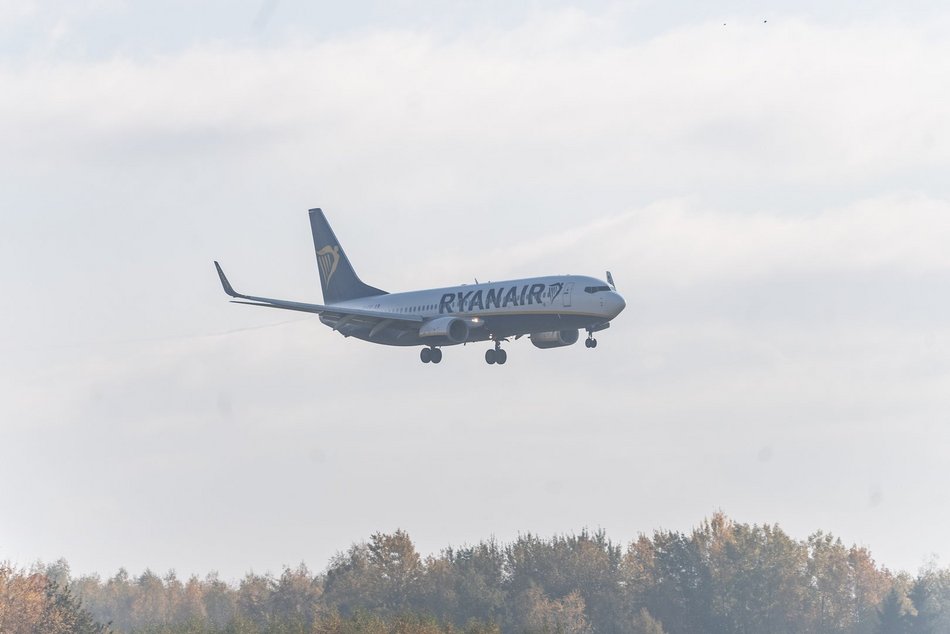Lotnisko w Łodzi. Nowy kierunek wystartował! Pierwsi pasażerowie odlecieli do Birmingham