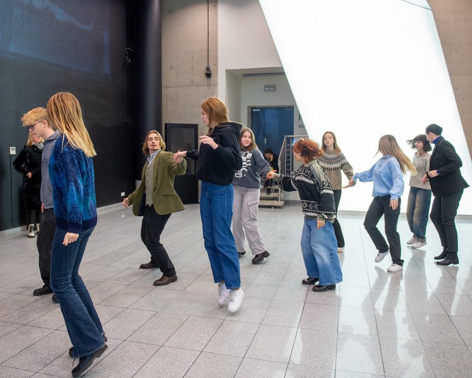 EC1 Łódź - belgijkę tańczą licealiści z II LO, III LO i XI LO