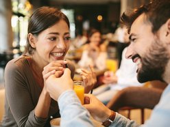 Łódź. Gdzie poznać kogoś w Łodzi? Speed dating, spacery z psami, białe randki, grupy osiedlowe i więcej