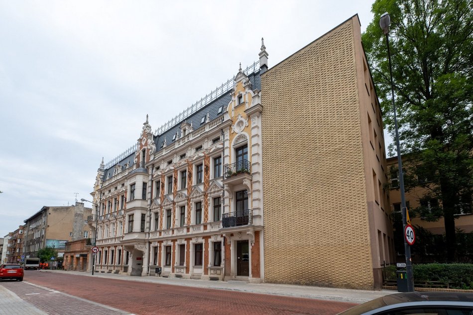 Łódź. Zabytkowa kamienica przy Jaracza w nowej odsłonie. Teraz to jedna z pereł Śródmieścia Łodzi