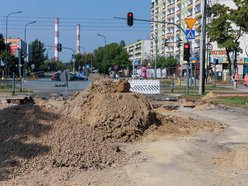 Remont Zakładowej w Łodzi. Zerwali asfalt, pracują nad nową konstrukcją jezdni