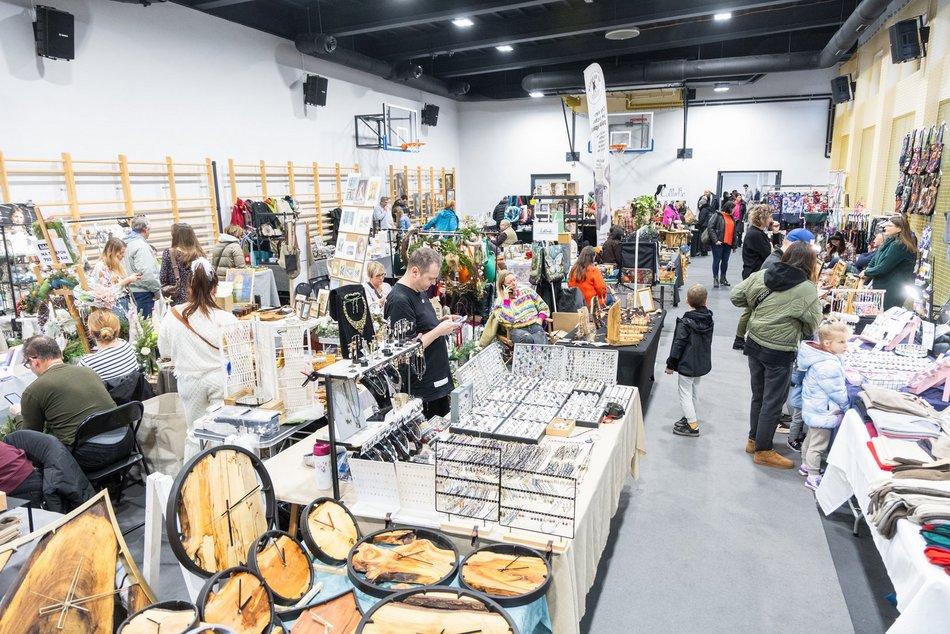 Łódź. Świąteczne Targi Starocie na Księżym Młynie w Łodzi. Znajdziesz tam unikatowe prezenty