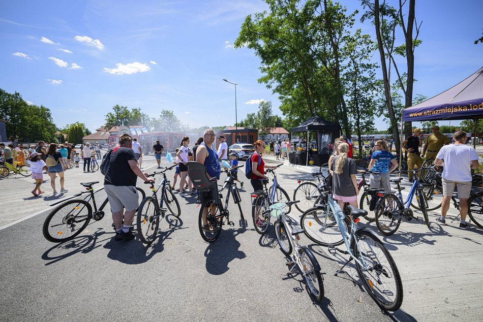 Łódź. Piknik otwarcia Szczecińskiej w Łodzi wielkim hitem. Tłumy łodzian bawią się świetnie