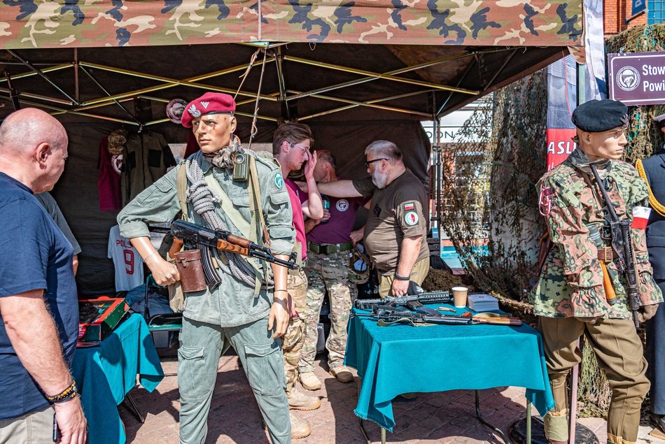 Piknik weterana w Manufakturze