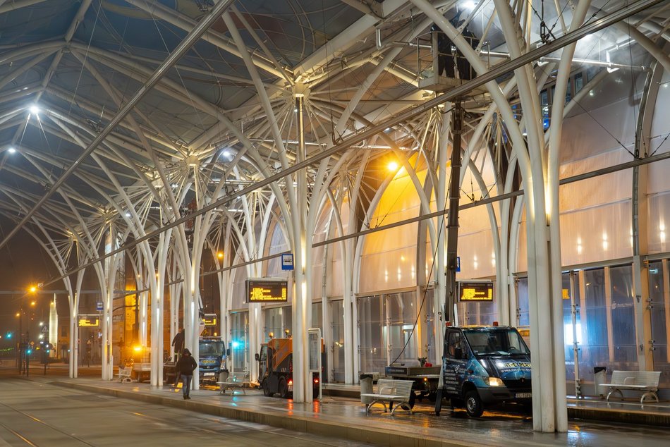 mycie przystanku mpk