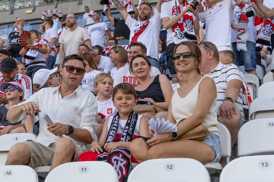 Łódź. Kibice na meczu ŁKS Łódź ze Stalą Mielec. Byłeś? Odszukaj się w naszej galerii