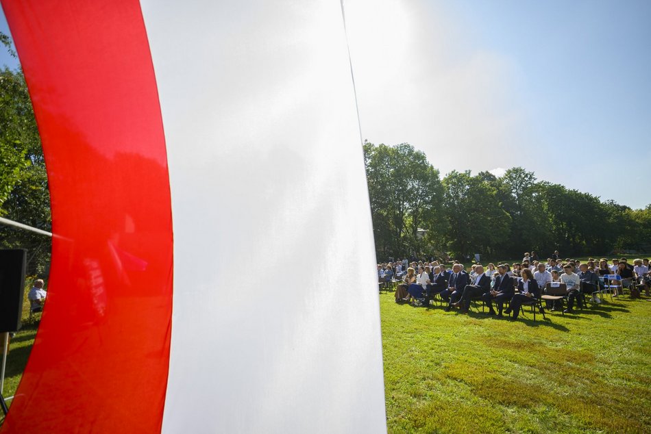 Rozpoczęcie roku szkolnego w Szkole Podstawowej nr 61 w Łodzi. Była niespodzianka