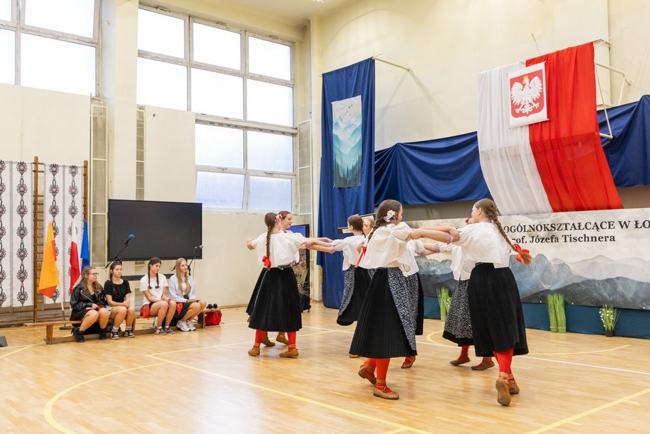 Łódź. XXIII Liceum Ogólnokształcące w Łodzi świętuje 80-lecie. To się nazywa świętowanie!