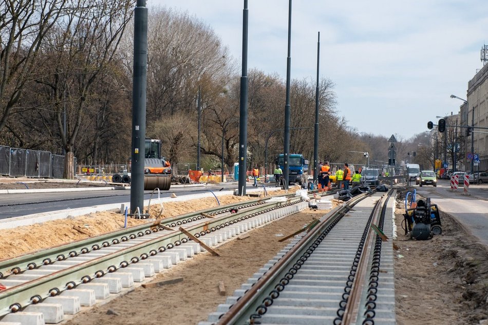 Wielkie inwestycje tramwajowe w Łodzi. Nowe wiadukty, torowiska i przystanki