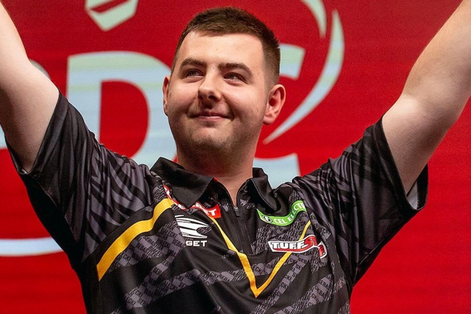 Łodzianin podbija świat darta. Poznaj historię Sebastiana Białeckiego