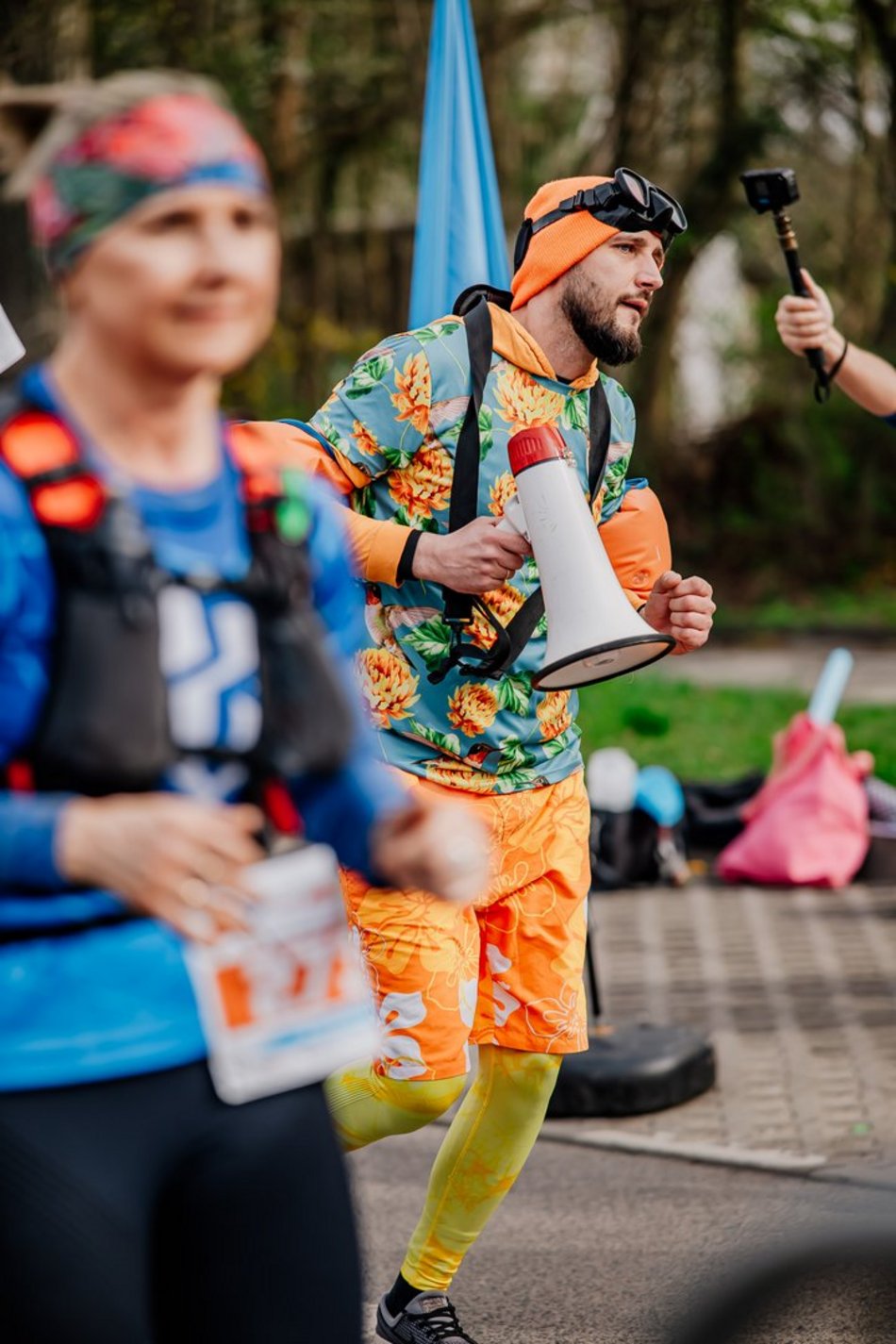 Łódź. Strefa kibica na DOZ Maraton Łódź 2026. Jak Łodzianie dopingowali biegaczy?