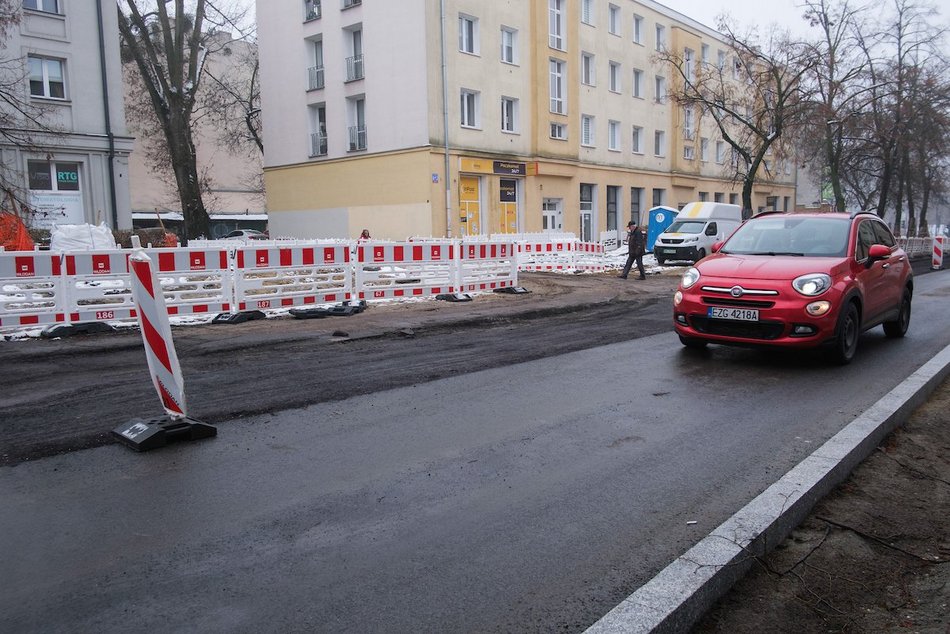 Łódź. Remont Lutomierskiej. Ruch jednokierunkowy w stronę Zgierskiej