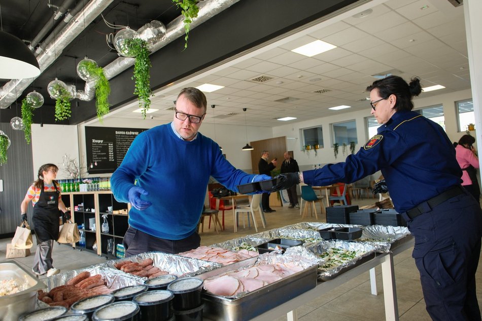 Gotują 400 litrów żurku na Miejskie Śniadanie Wielkanocne 2026 w Łodzi. Trwają przygotowania!